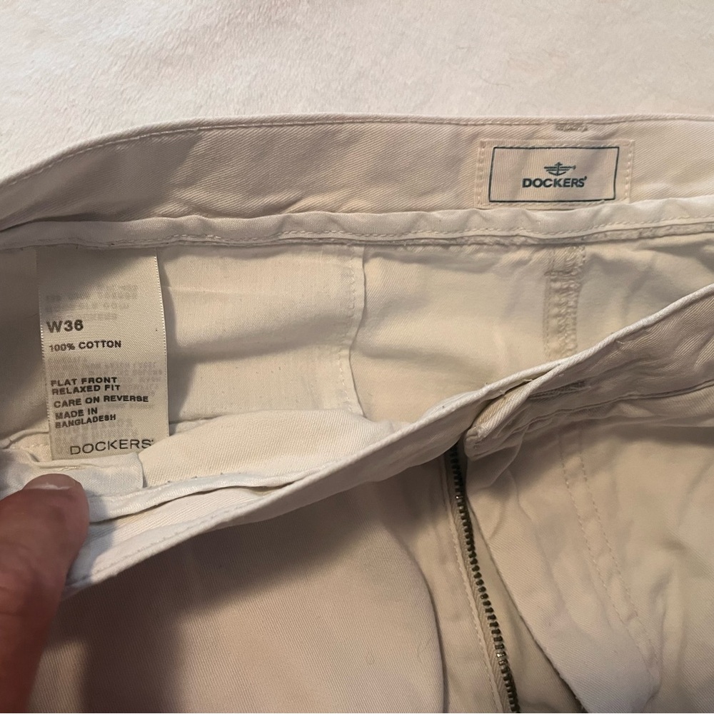 Dockers shorts. Size36.  Khaki.
